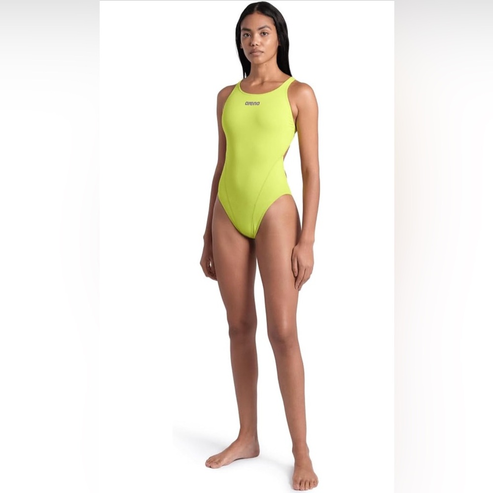 ARENA Women's Performance Solid Team Swim Tech Swimsuit5
